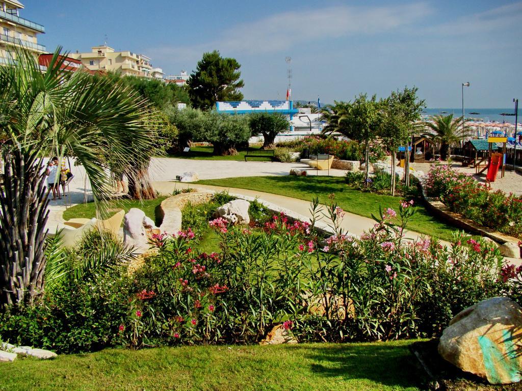 סן בנדטו דל טרנטו Residence Acquamarina מראה חיצוני תמונה
